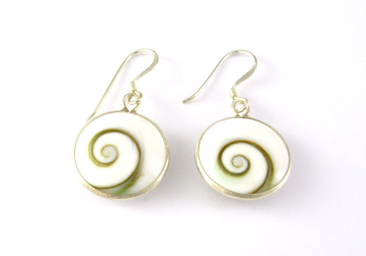 Round Shiva Eye Shell with 925 Sterling Silver Hook Earring 15mm